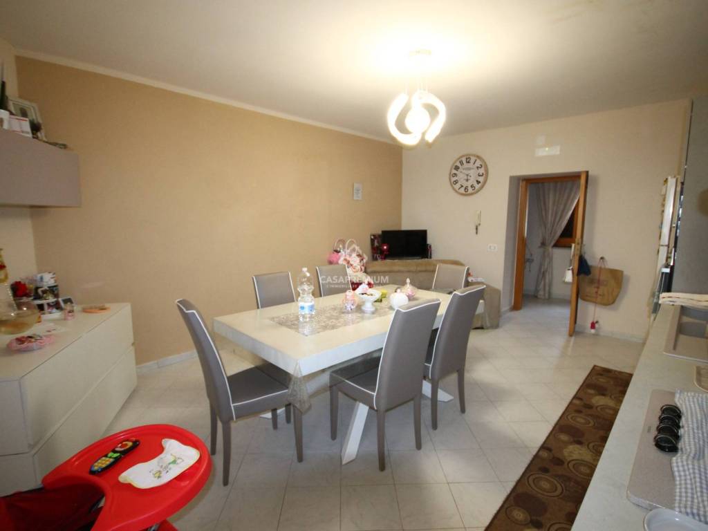 appartamento in vendita ad Acerra in zona Centro Città