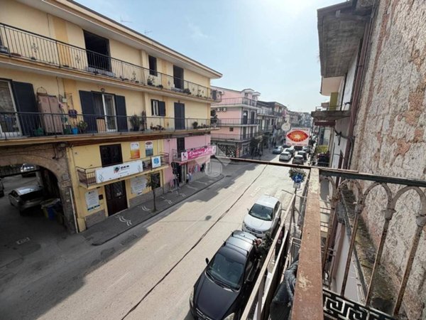 appartamento in vendita ad Acerra in zona Centro Città