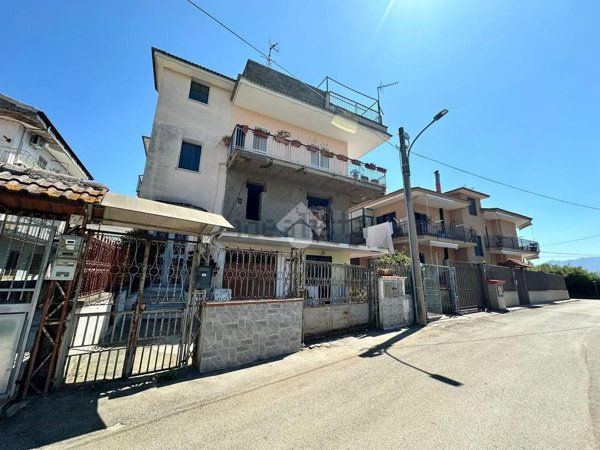 appartamento in vendita ad Acerra in zona Pezzalunga