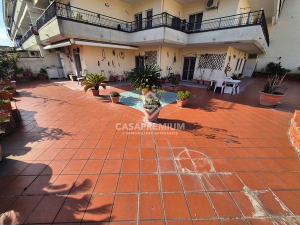 appartamento in vendita ad Acerra in zona Centro Città