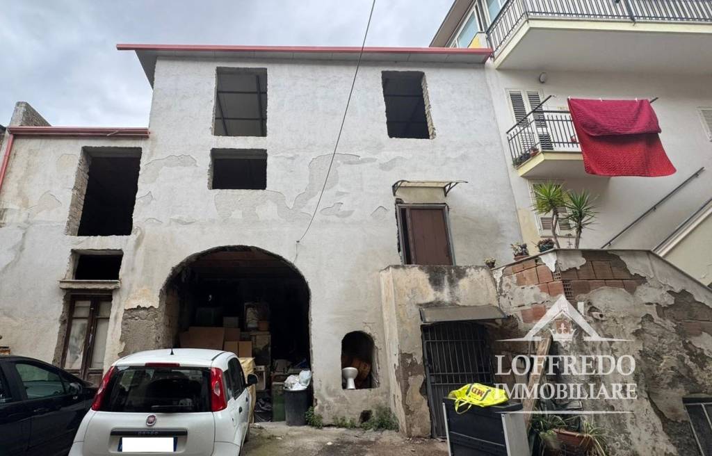 appartamento in vendita ad Acerra in zona Centro Città