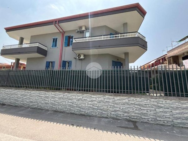 appartamento in vendita ad Acerra in zona Centro Città