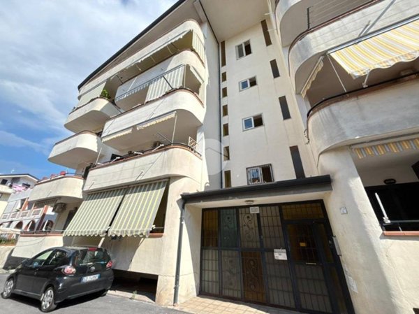 appartamento in vendita ad Acerra in zona Centro Città