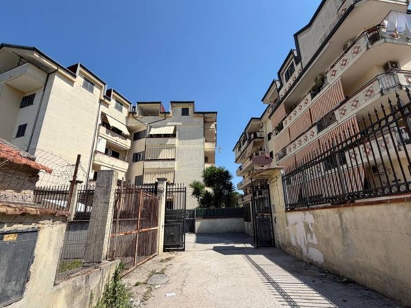 appartamento in vendita ad Acerra in zona Centro Città