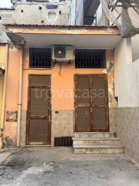 appartamento in vendita ad Acerra in zona Centro Città
