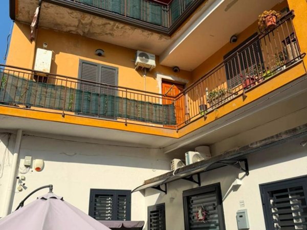 appartamento in vendita ad Acerra in zona Centro Città