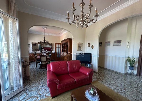 casa indipendente in vendita ad Acerra