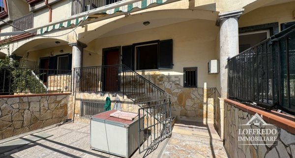 casa indipendente in vendita ad Acerra in zona Centro Città