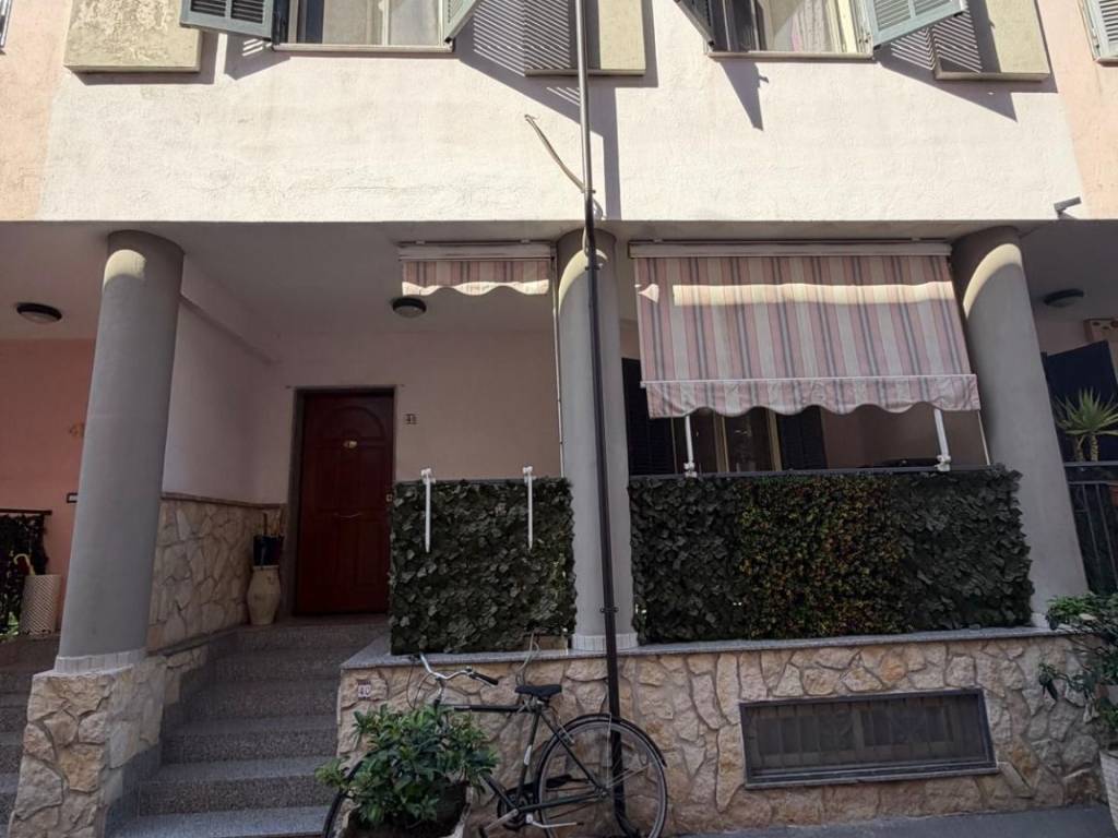 casa indipendente in vendita ad Acerra