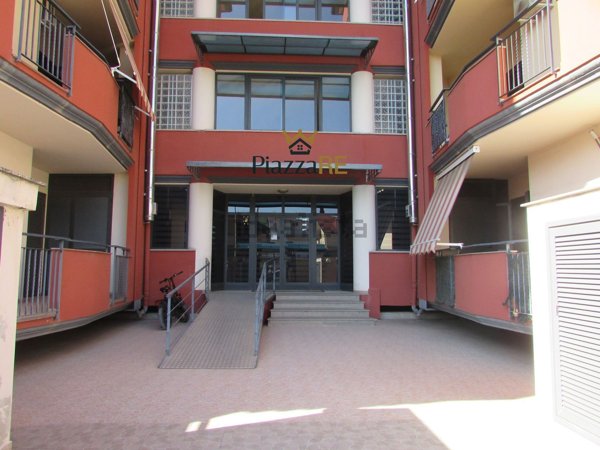 appartamento in vendita ad Acerra in zona Centro Città