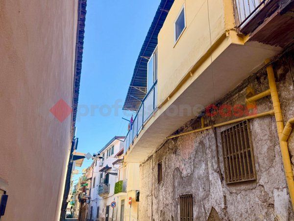 appartamento in vendita ad Acerra in zona Centro Città
