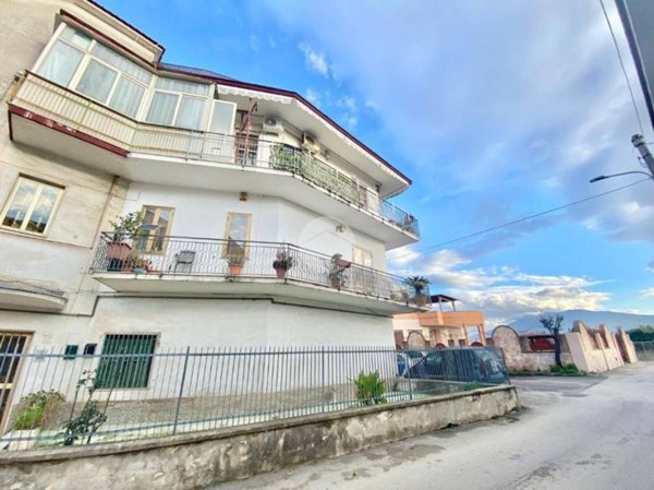 appartamento in vendita ad Acerra in zona Centro Città