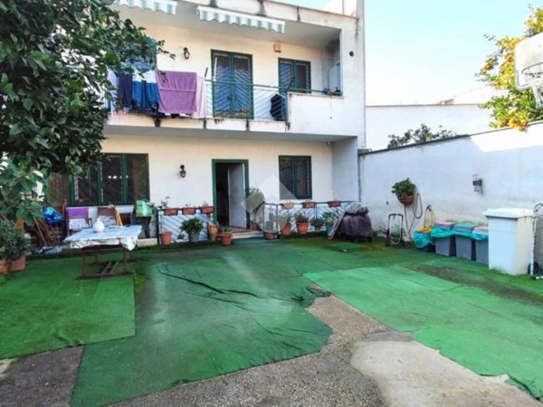 casa indipendente in vendita ad Afragola