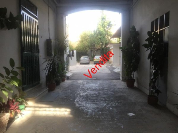 locale commerciale in vendita ad Afragola