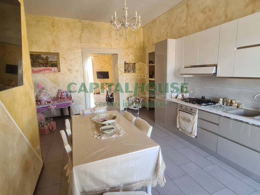 appartamento in vendita ad Afragola in zona Centro Città