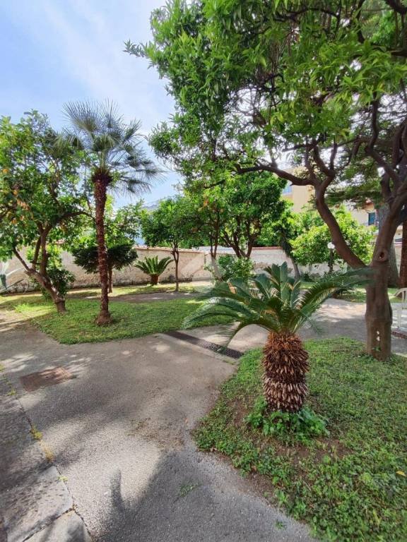 appartamento in vendita ad Afragola in zona Centro Città