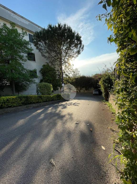 locale di sgombero in vendita ad Afragola