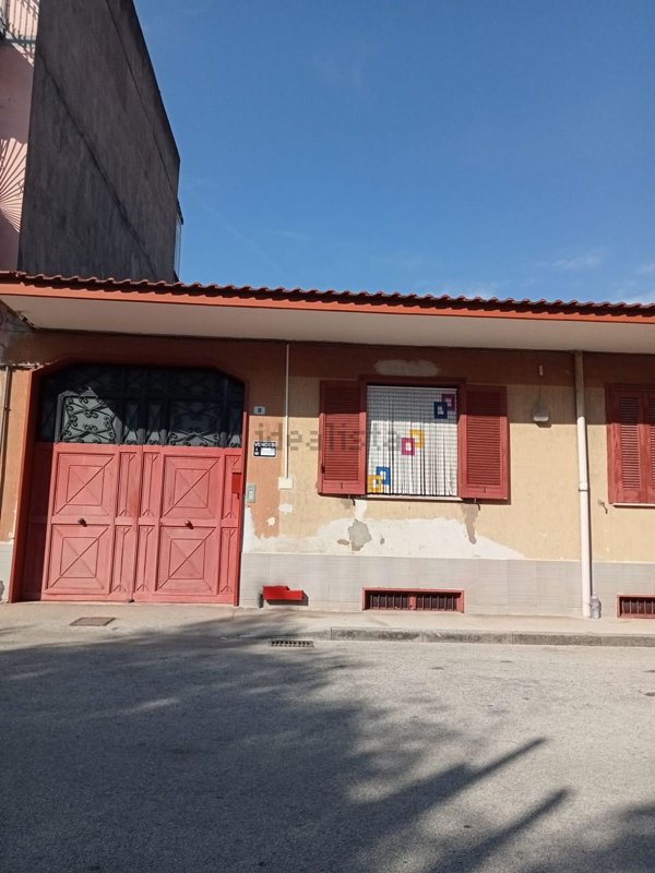 casa indipendente in vendita ad Afragola