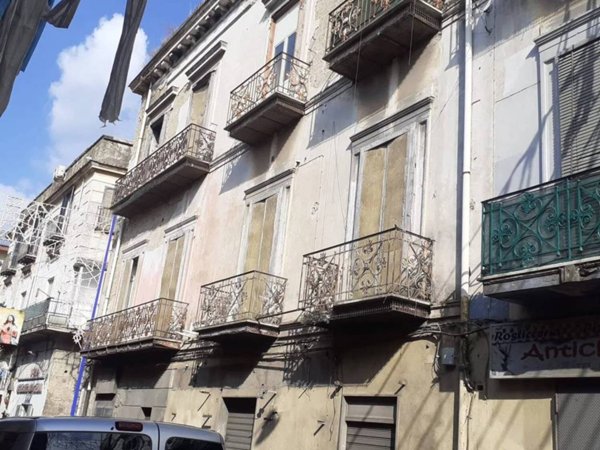 intera palazzina in vendita ad Afragola in zona Centro Città