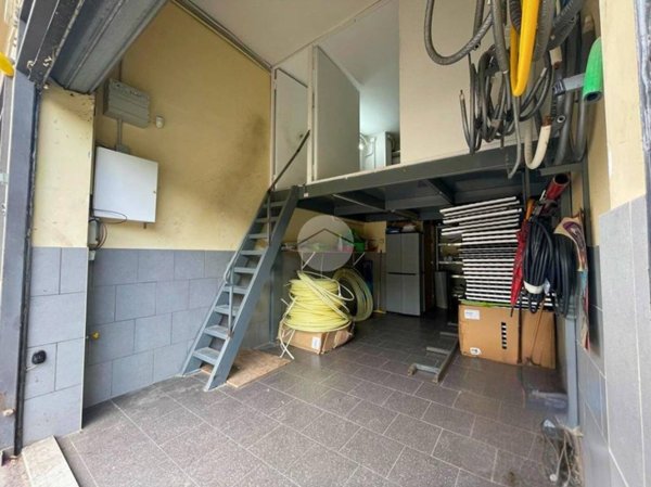 ufficio in vendita ad Afragola in zona Centro Città