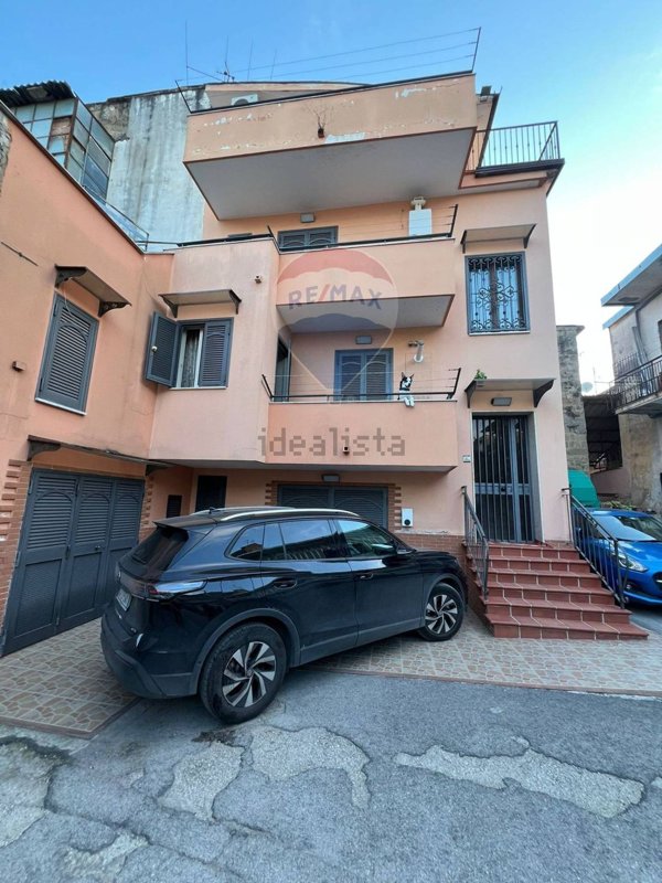 casa semindipendente in vendita ad Afragola