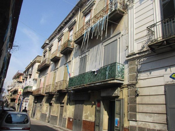 intera palazzina in vendita ad Afragola in zona Centro Città
