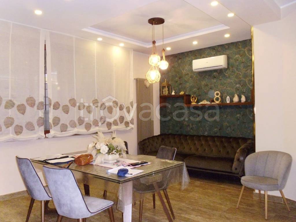 appartamento in vendita ad Afragola in zona Centro Città