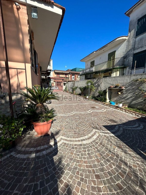 casa indipendente in vendita ad Afragola