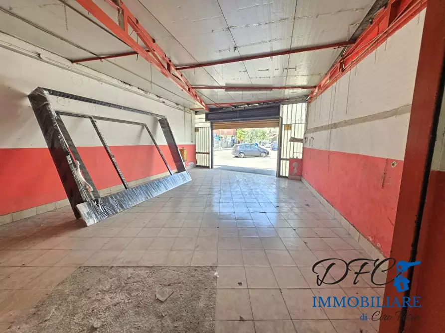 locale commerciale in vendita ad Afragola