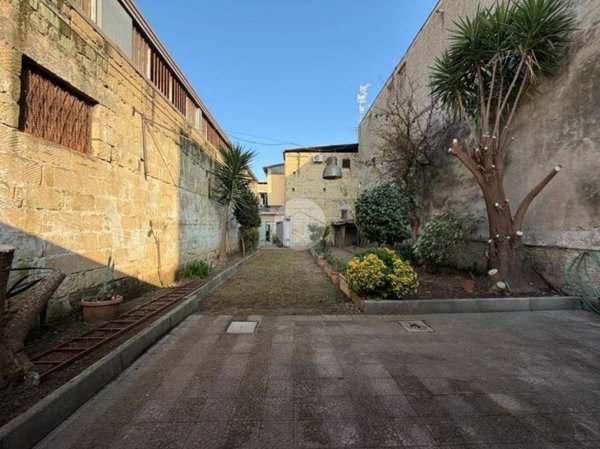 appartamento in vendita ad Afragola in zona Centro Città
