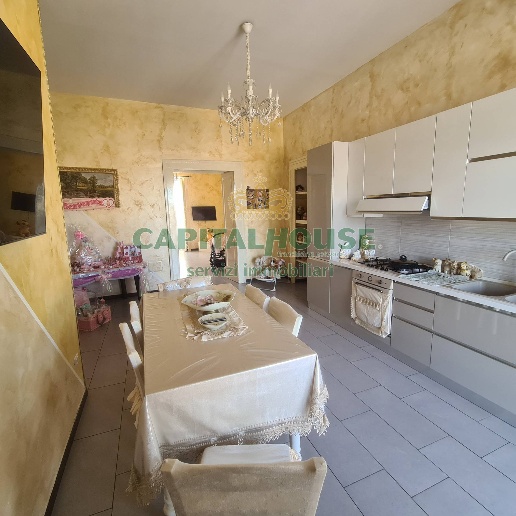 appartamento in vendita ad Afragola in zona Centro Città