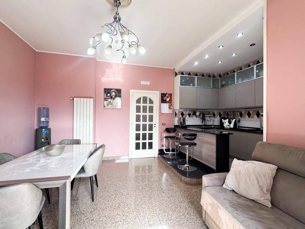 appartamento in vendita ad Afragola in zona Centro Città