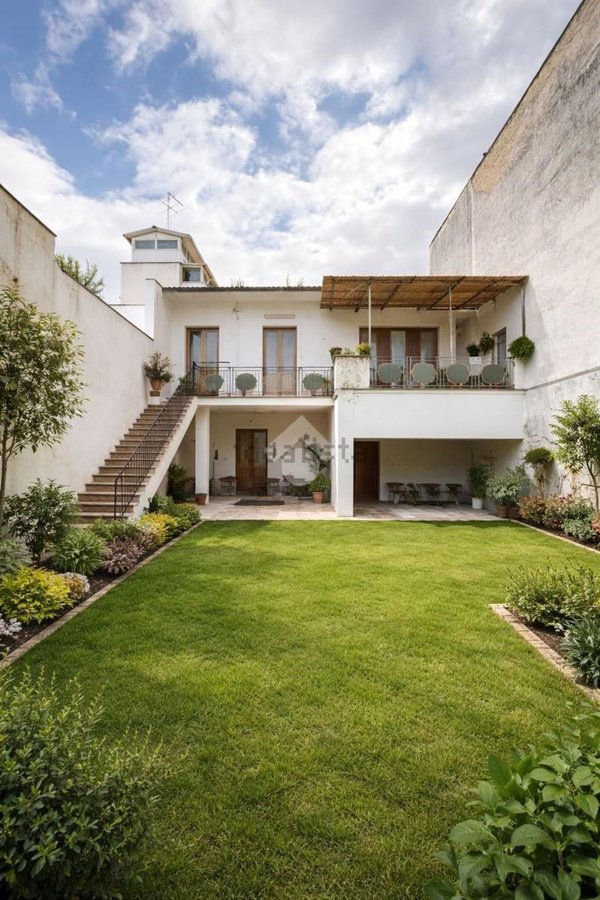 appartamento in vendita ad Afragola in zona Centro Città