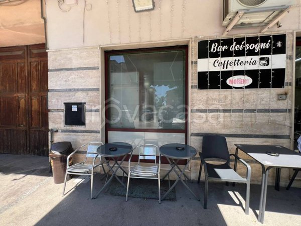 negozio in vendita ad Afragola in zona Centro Città