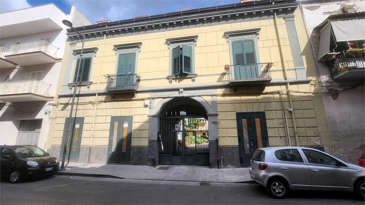 appartamento in vendita ad Afragola in zona Centro Città