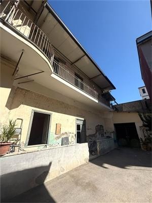 appartamento in vendita ad Afragola in zona Centro Città