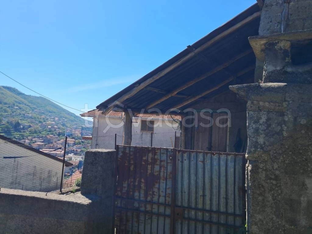 casa indipendente in vendita ad Agerola
