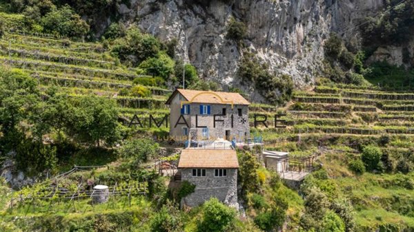 casa indipendente in vendita ad Agerola