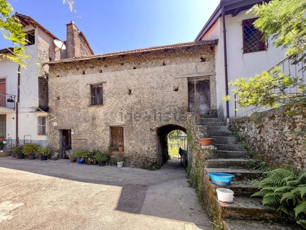 appartamento in vendita ad Agerola in zona Pianillo