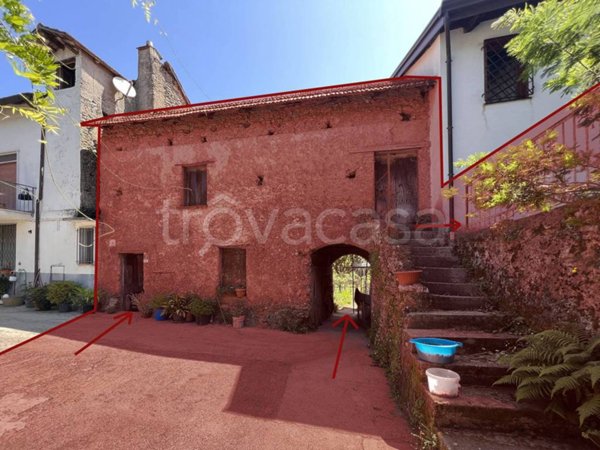 casa indipendente in vendita ad Agerola in zona Pianillo