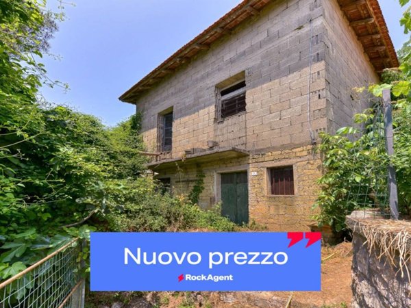 casa indipendente in vendita ad Agerola in zona Pianillo