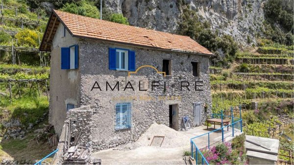 casale in vendita ad Agerola in zona Bomerano