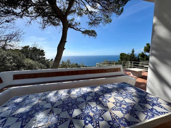 casa indipendente in vendita ad Anacapri