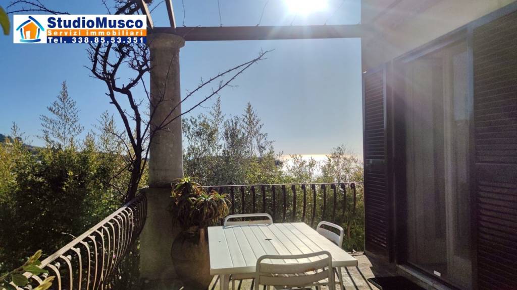 casa indipendente in vendita ad Anacapri