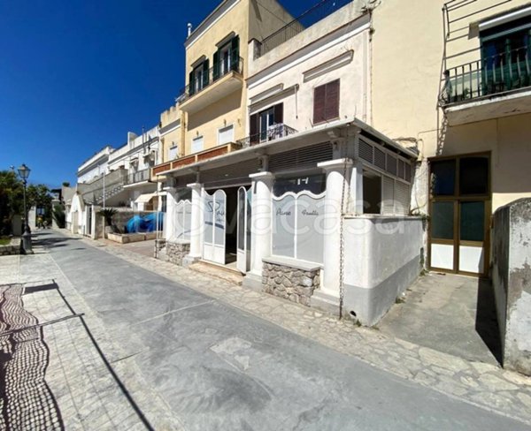 negozio in vendita ad Anacapri