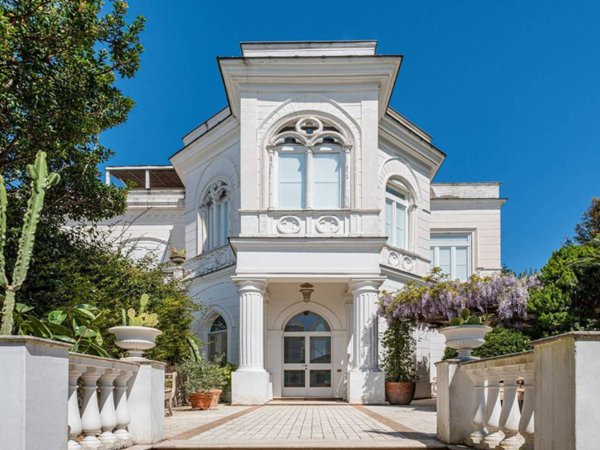 casa indipendente in vendita ad Anacapri