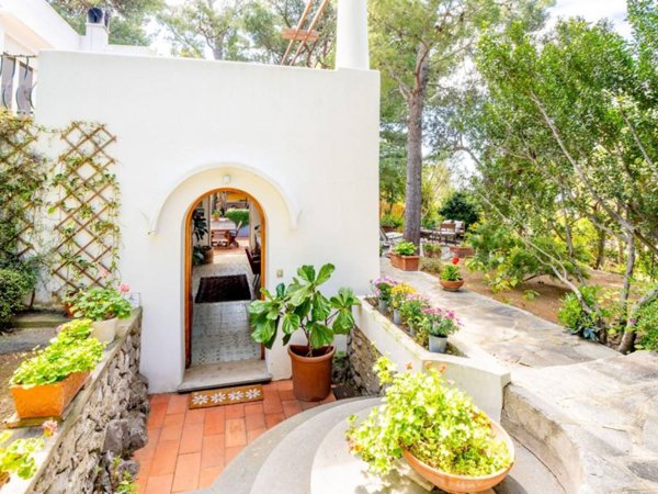 casa indipendente in vendita ad Anacapri