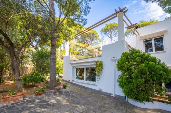 casa indipendente in vendita ad Anacapri