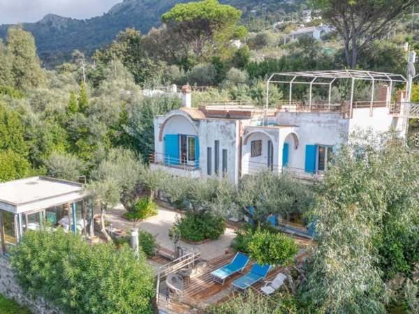 casa indipendente in vendita ad Anacapri