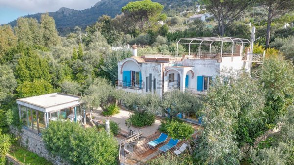 casa indipendente in vendita ad Anacapri
